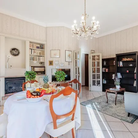 Regina, 4 Bedrooms And A Luxury Style Villa *