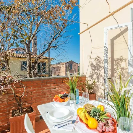 Villa Regina, 4 Bedrooms And A Luxury Style *