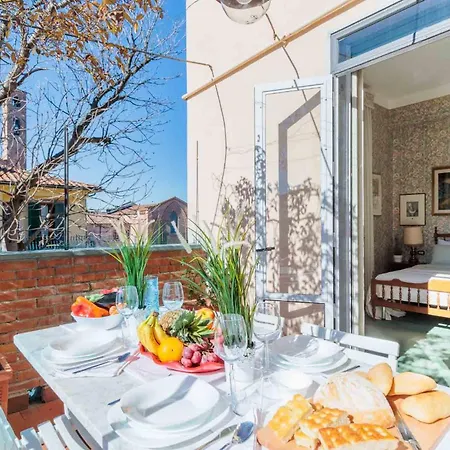 Regina, 4 Bedrooms And A Luxury Style