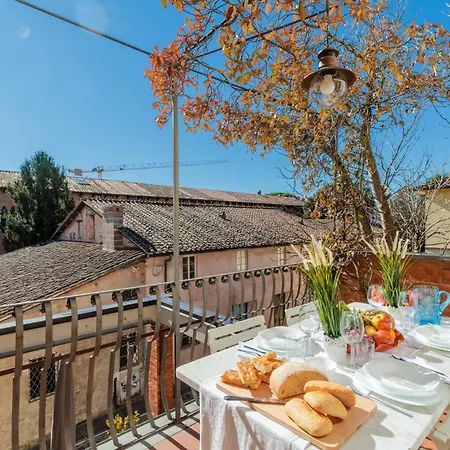 Regina, 4 Bedrooms And A Luxury Style Cappella