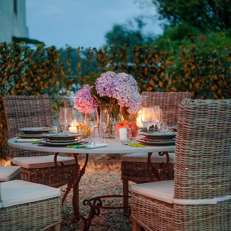 Regina, 4 Bedrooms And A Luxury Style Villa