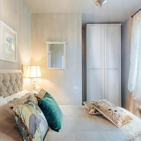 Villa Regina, 4 Bedrooms And A Luxury Style