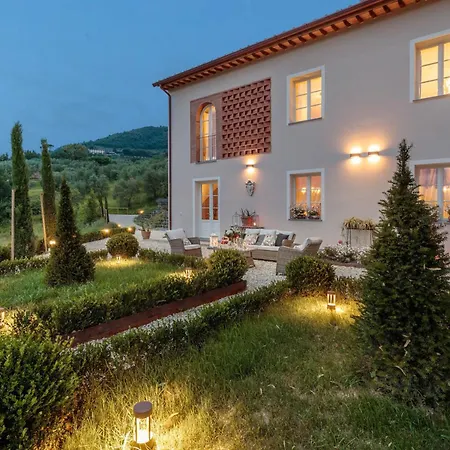 Villa Regina, 4 Bedrooms And A Luxury Style *